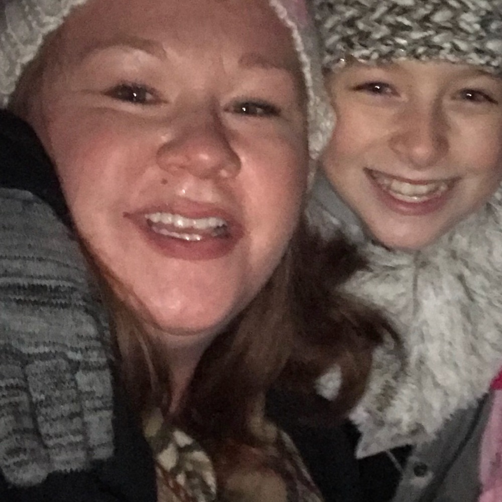 Meet your Posher, Hollie